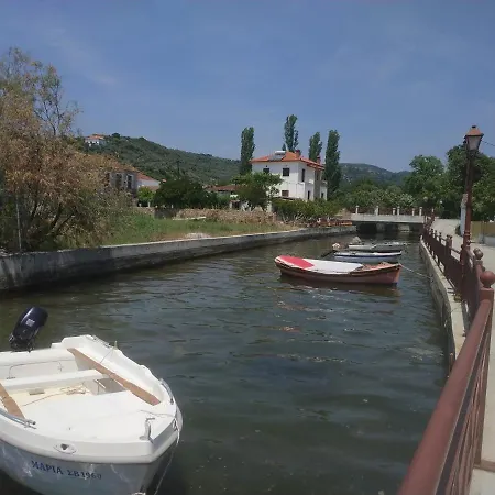 Kır Evi Giotas - Argalastí