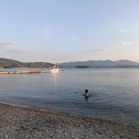 Kır Evi Giotas - Argalastí