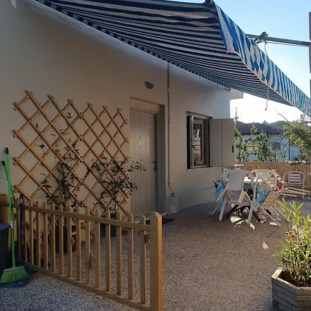 Giotas - Kır Evi Argalastí